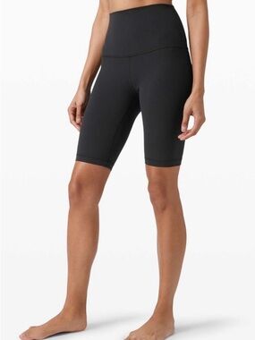LULULEMON Align Super High Rise Shorts 10” Women’s Black Size 0